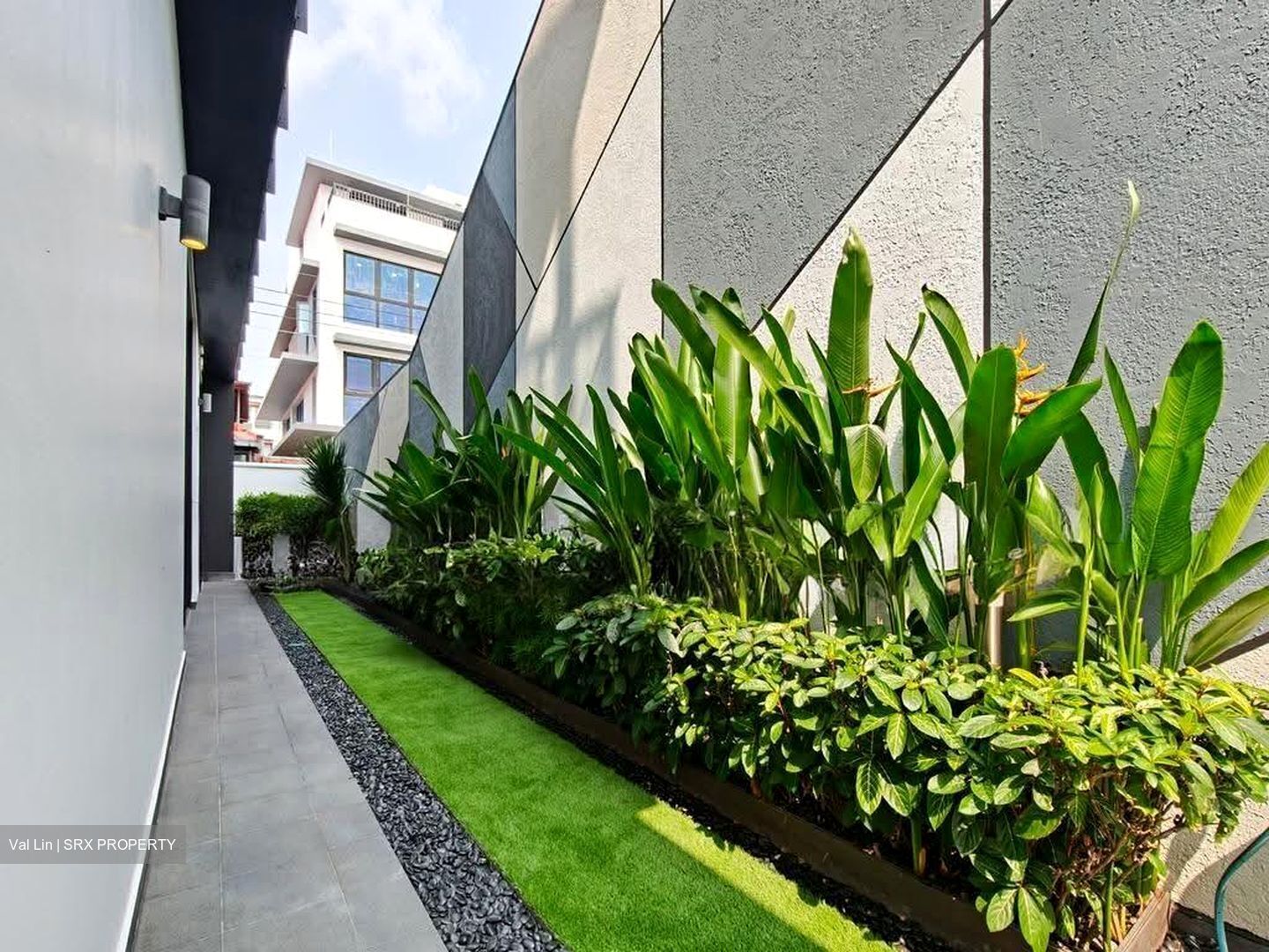 Serangoon Garden Estate (D19), Semi-Detached #621785931